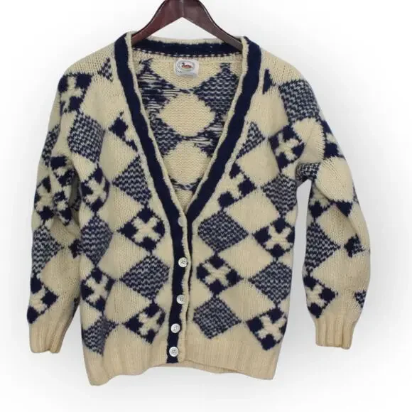 XS/S Yacht Rock Wool Cardigan Sweater Nautical Flags MarshLanding Shetland - Picture 3 of 12